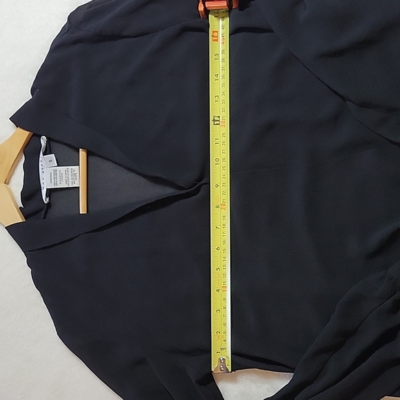 MAX STUDIO SHEER HI-LO TOP - Picture 12 of 13